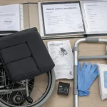Matériel médical occasion : fauteuil roulant et contrôles reconditionnement